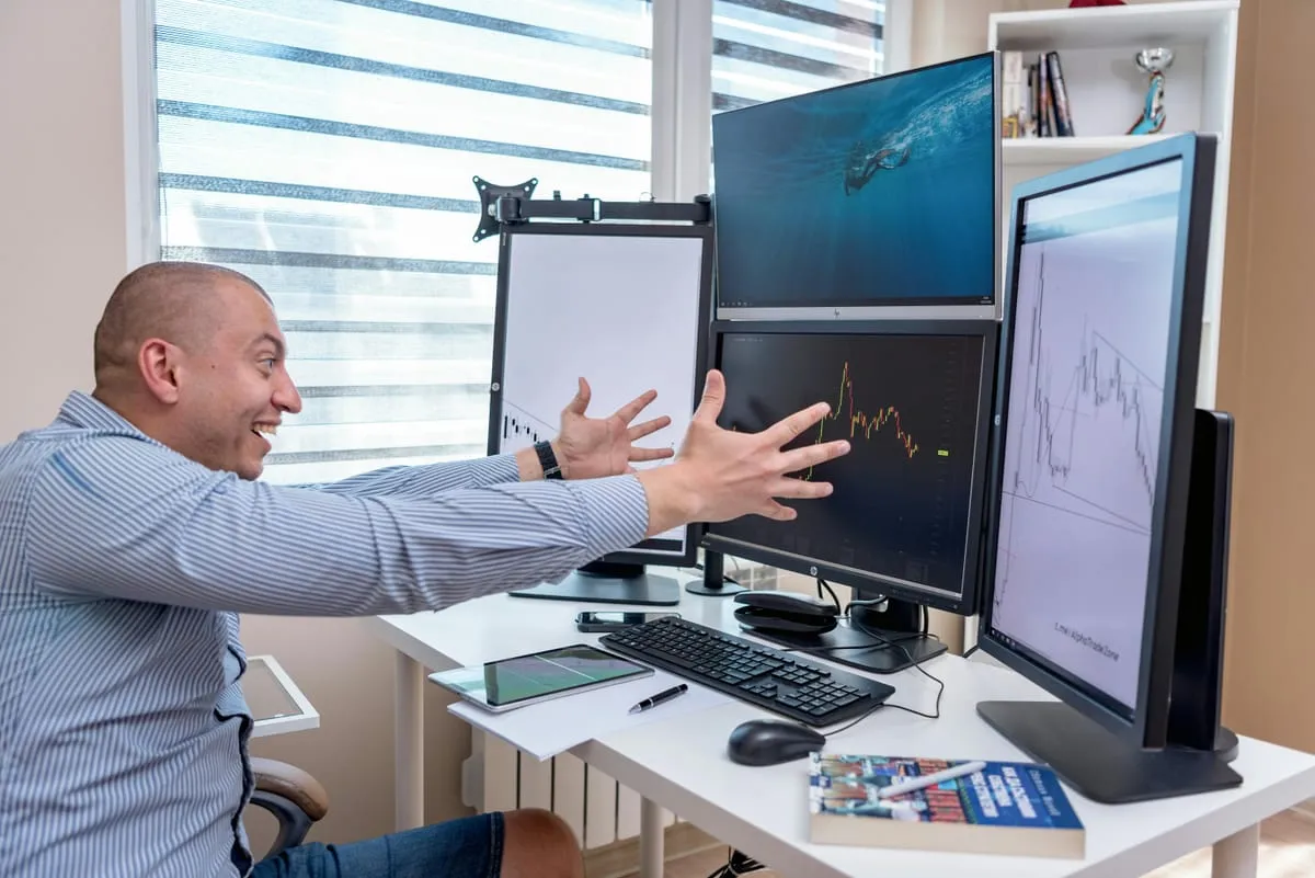 Best Trading Journals: Top 6 Tools for Prop Firm Traders